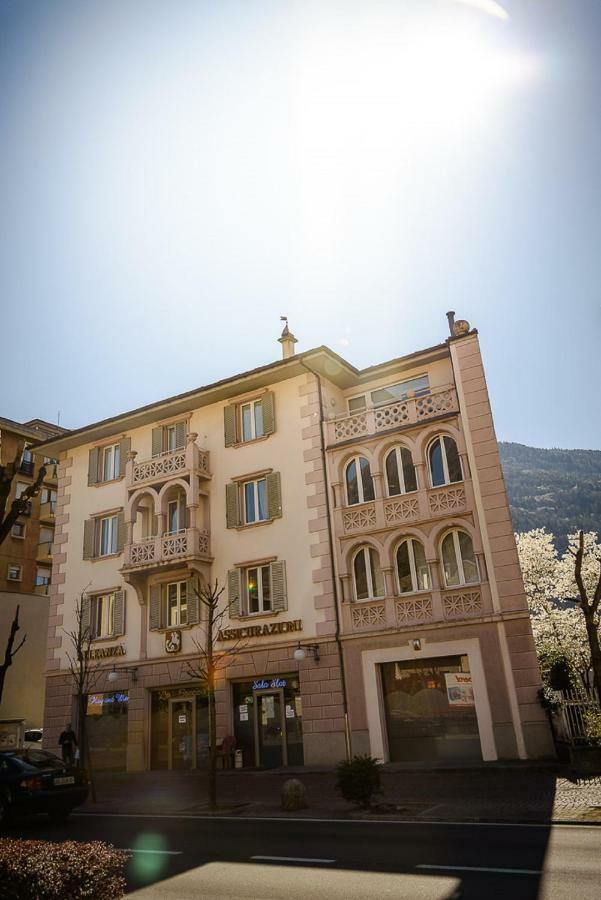 Bed And Breakfast Sweet Home Tirano Eksteriør bilde
